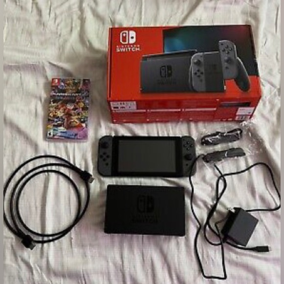 Nintendo - Picture 2 of 9